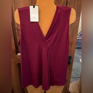 Dana Buchman wine red tank top sleeveless v-neck front pleat new w/ tag size XL